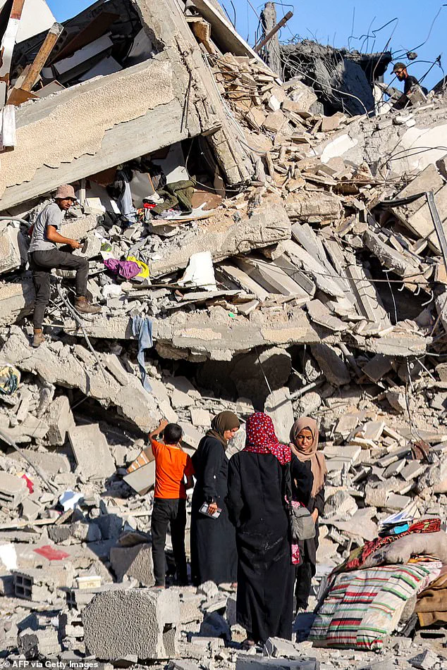 Late-Breaking: Israeli Evacuation Orders for Gaza City Amid Razing Threat and Escalating Crisis