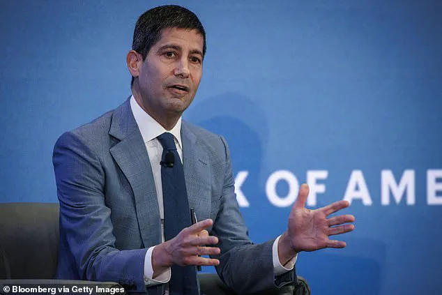 Trump to Name Kevin Warsh as Fed Chairman as Tensions with Powell Reach Boilover Point