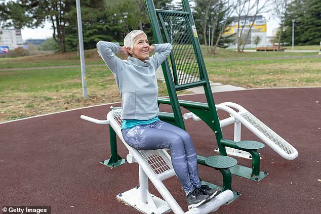 New Study Reveals 35% Lower Dementia Risk with Regular Exercise, Urging Immediate Action Against Sedentary Lifestyles