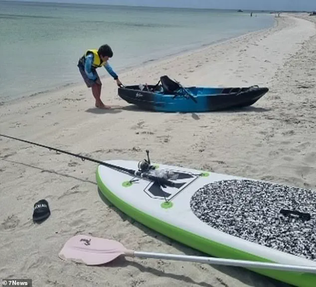 Young Hero's 4km Swim Saves Family Stranded by Strong Winds