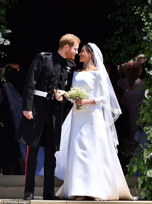 Thomas Markle Sr. Fitted for Prosthetic Leg After Life-Threatening Surgery