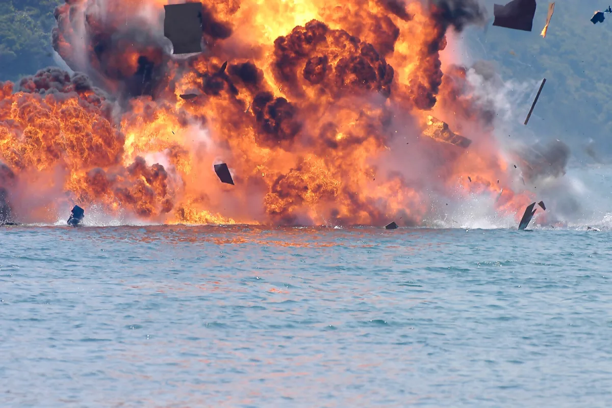 Explosion in Oman Waters Amid Rising Tensions in Strait of Hormuz
