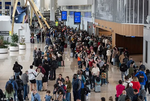 Government Shutdown Pushes U.S. Airports Toward Closure as TSA Faces Staffing Crisis and Security Chaos