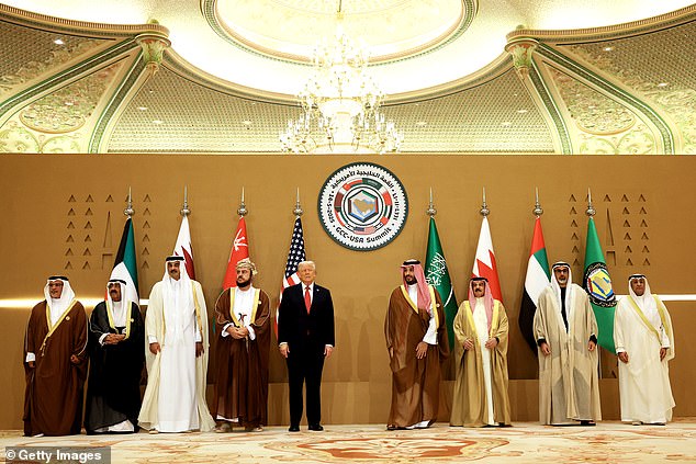 Trump warns allies not to control Strait of Hormuz
