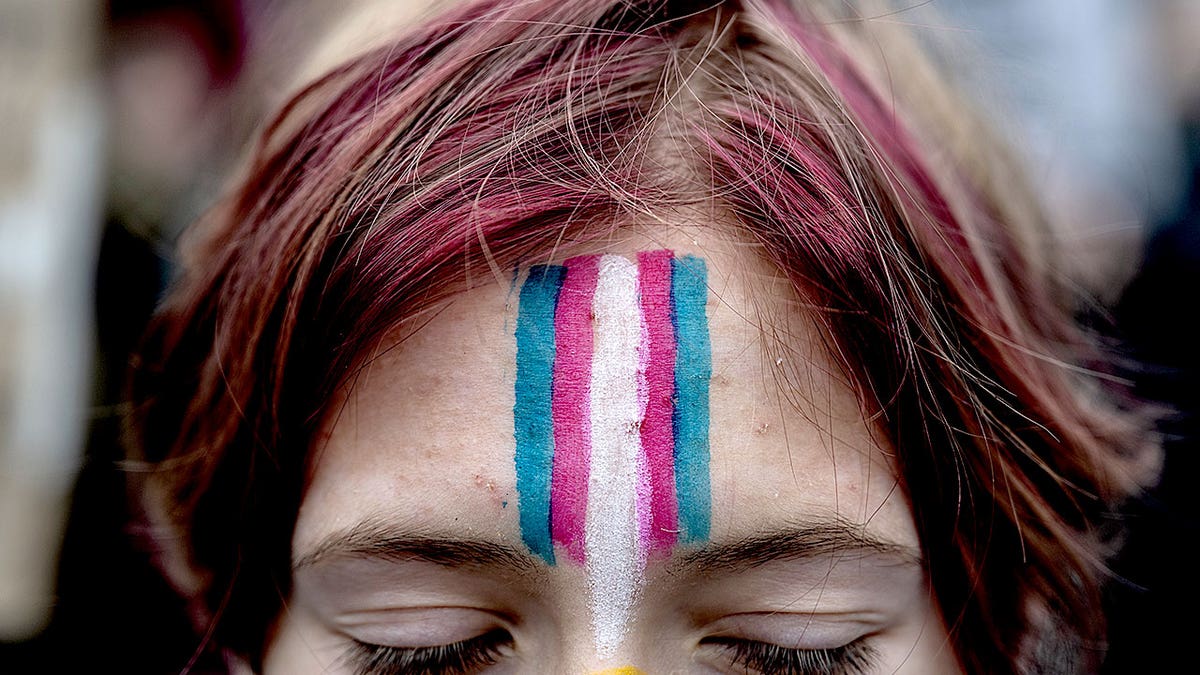 San Francisco YMCA bans trans woman from exposing pre-op genitals in locker room